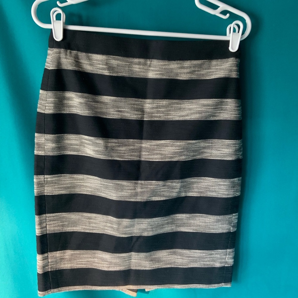 J. Crew The Jacquard Black and Charcoal Gray Striped Pencil Skirt, NWOT